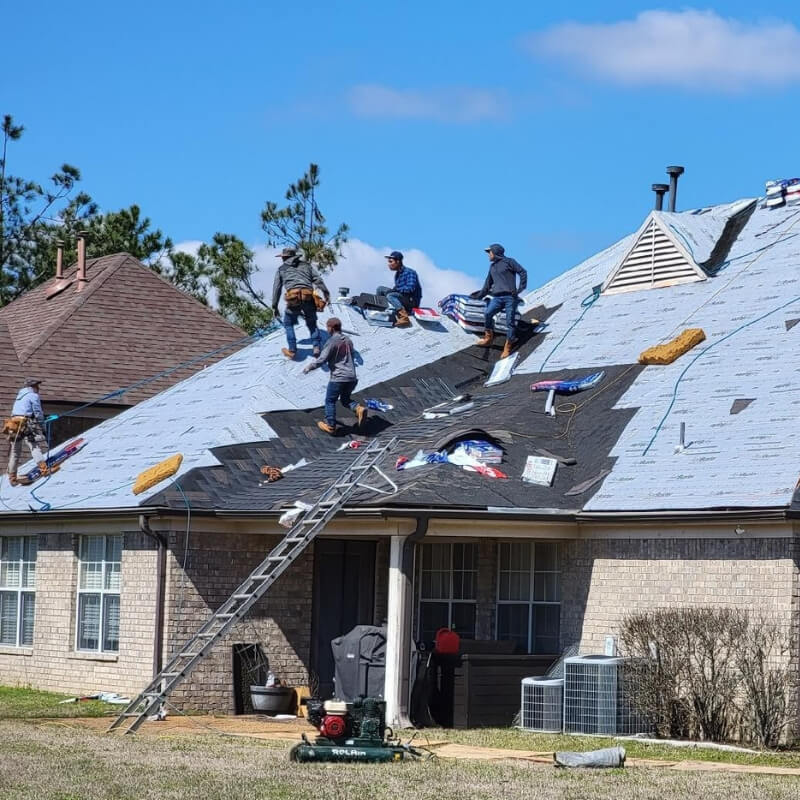 ImaPicture related to the immediate steps to take when a roof leak is detected.ge showcasing the Chase Roof Inspections team, your 24/7 emergency repair partner in Olive Branch, MS.